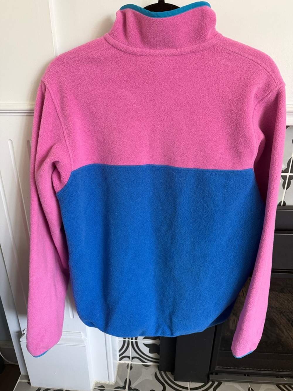 Patagonia Pink and Blue Retro Snap-T Fleece Pullover - Picture 3 of 4
